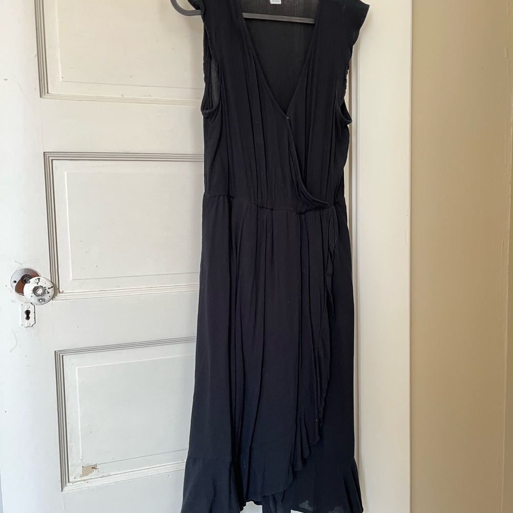 Old Navy Wrap Style Dress